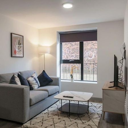 Contemporary 1 Bed Apartment In Liverpool Centre Bagian luar foto