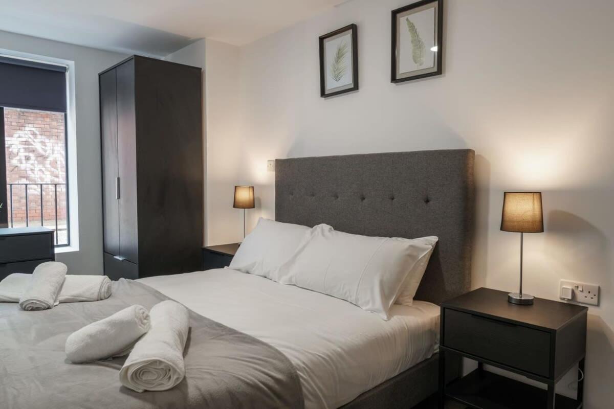 Contemporary 1 Bed Apartment In Liverpool Centre Bagian luar foto